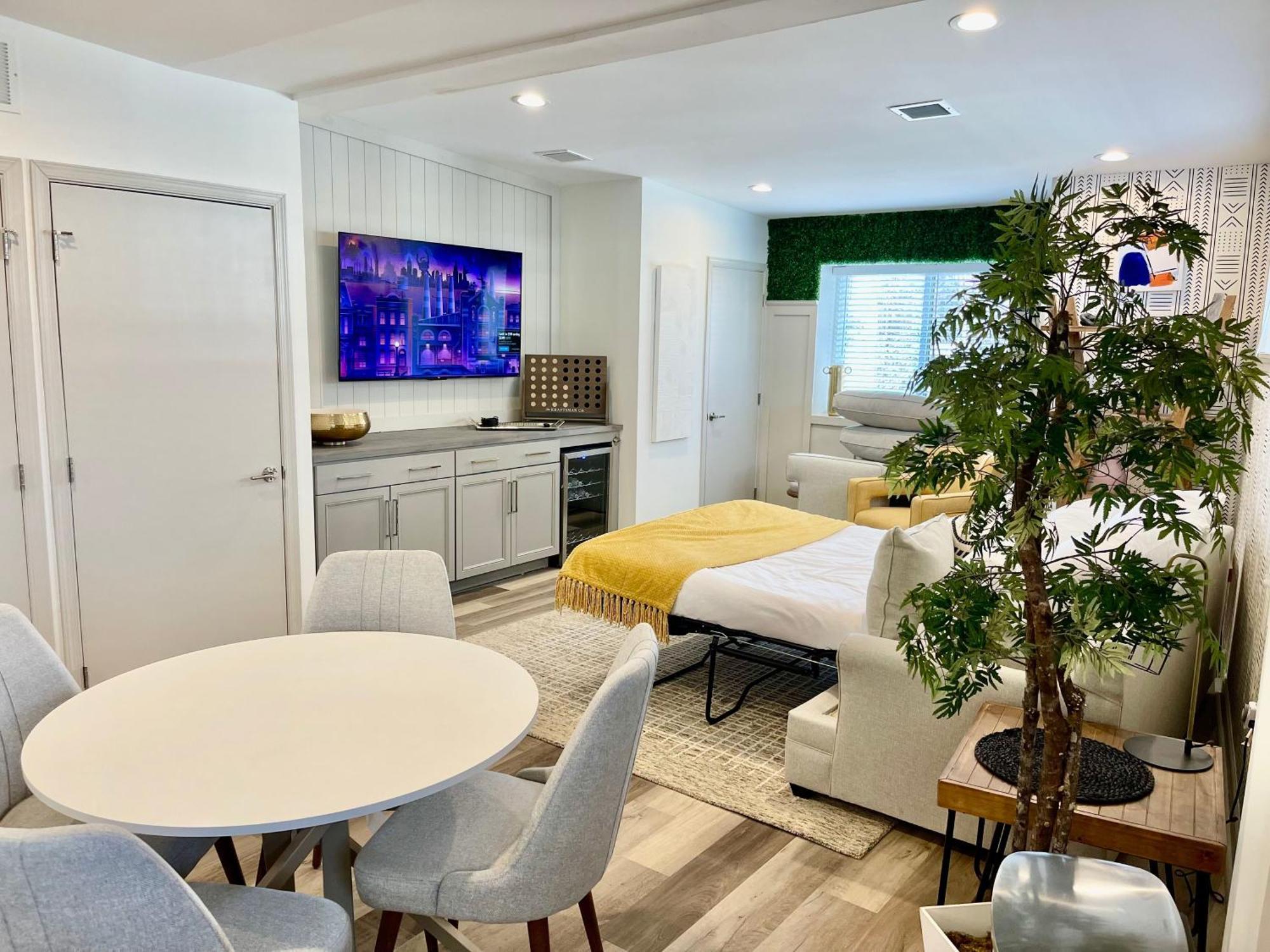 Modern Fully Renovated Suite & Loft In Downtown Trenton Chambre photo